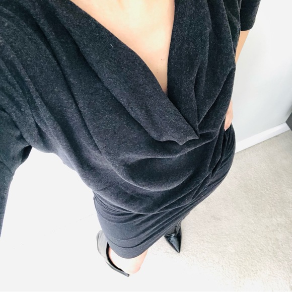 Batwing 3/4 sleeves , asymmetrical neckline, dress dark gray with side ruched - Picture 5 of 9